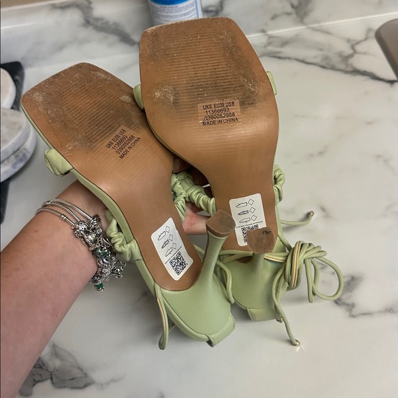 ASOS High Heels - Picture 3 of 3